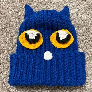 Handmade Pete the cat inspired Beanie Hat - crocheted